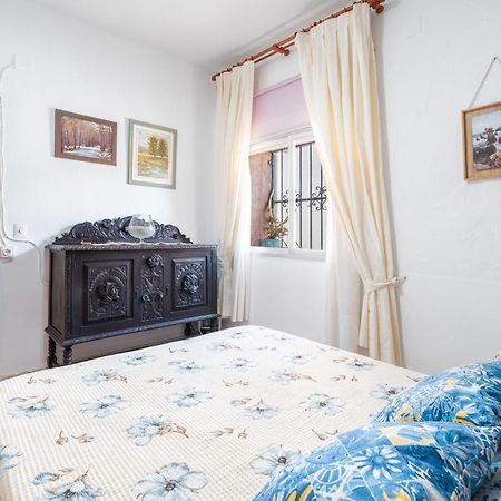 Casa Raton Perez Guest House Navarres Ngoại thất bức ảnh