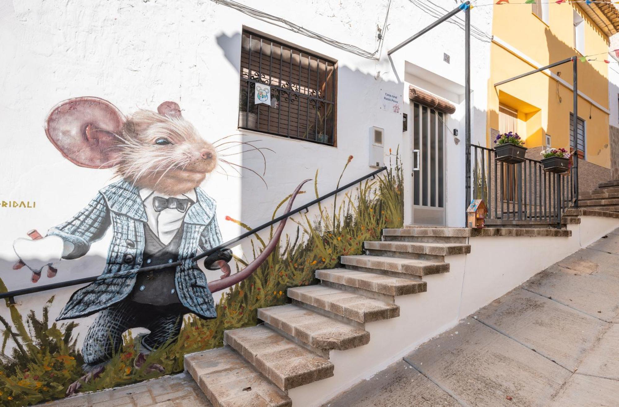 Casa Raton Perez Guest House Navarres Ngoại thất bức ảnh